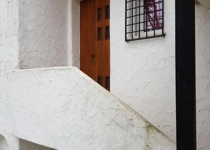 Nyaraló Berta Rosolina